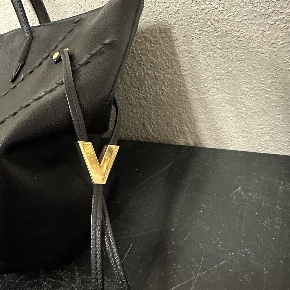 Victoria Secret Black Tote Purse Bag and matching wallet - Picture 8 of 16